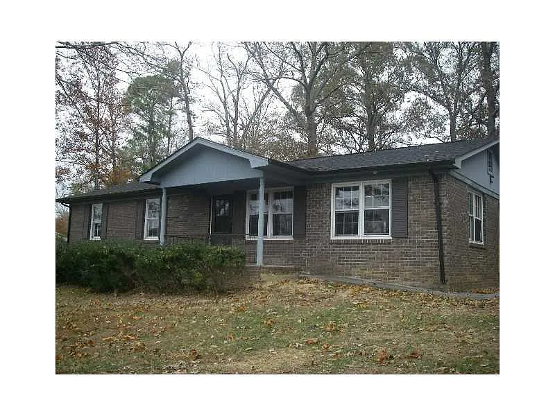 190 Hummingbird Ln SE photo 1
