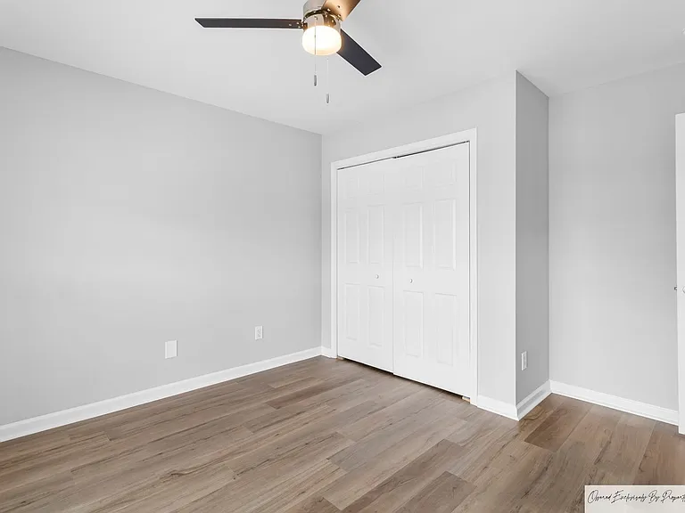 827 Chablis Dr — Photo 15