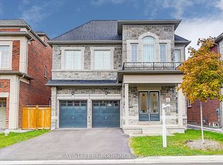 48 Red Giant St W, Richmond Hill, ON L4C 4Y4