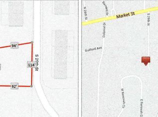 138 S 29th St, Wilmington, NC 28403
