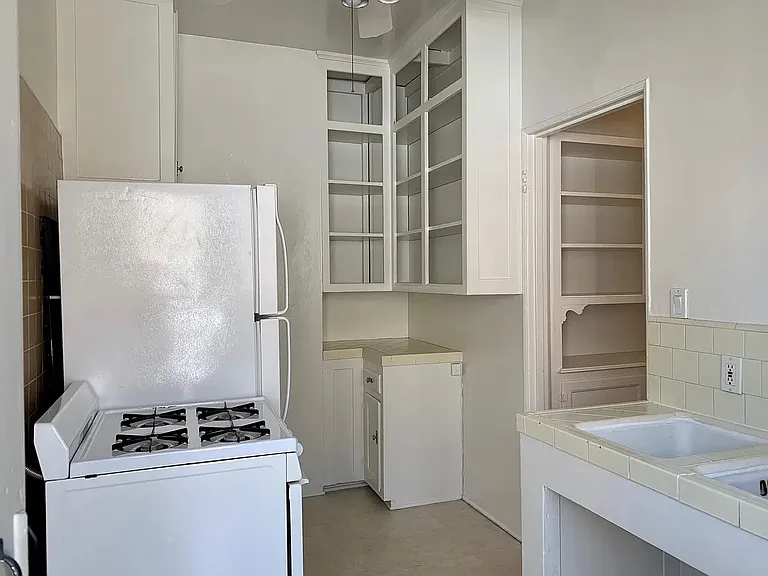 313 S Cochran Ave #1/4 — Photo 7