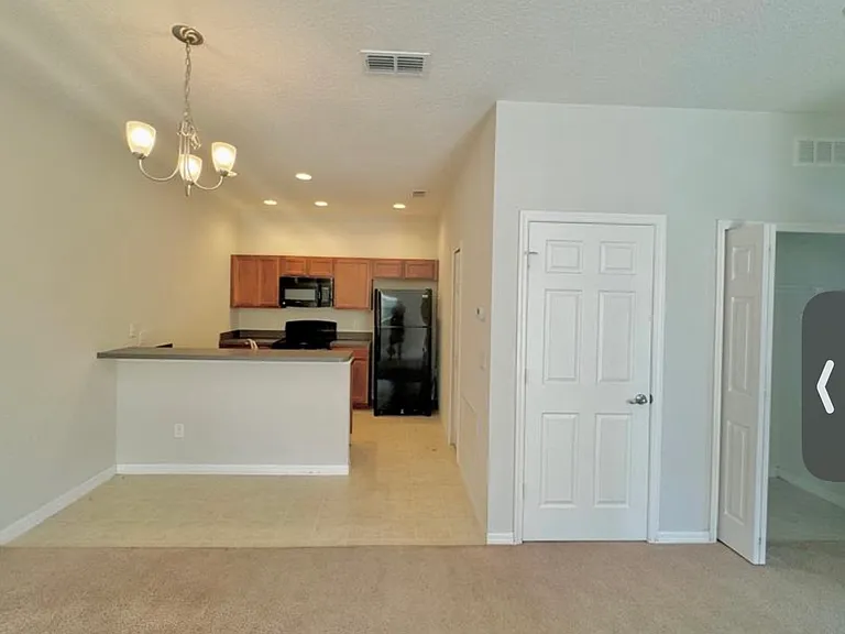 Coriander Dr — Photo 9