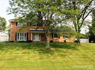 1829 Dalna Dr, Lexington, KY 40505