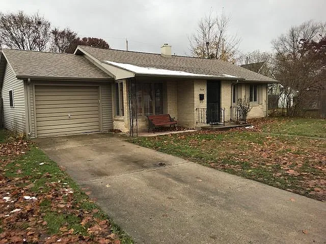 504 Ottoson St photo 1