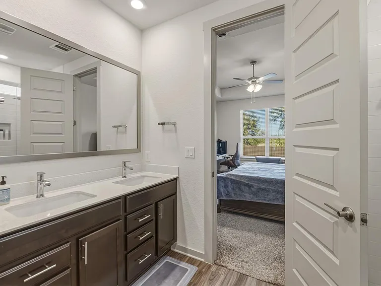 1640 Flying Horseshoe Bnd — Photo 18