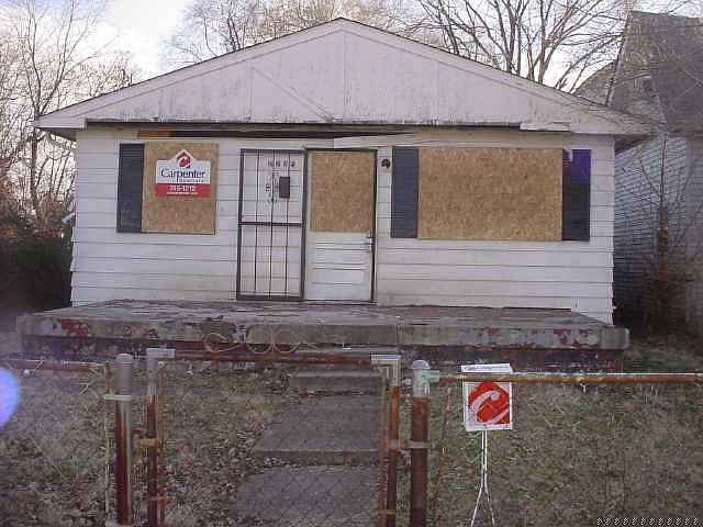 1st image of 2215 N Carrollton Ave