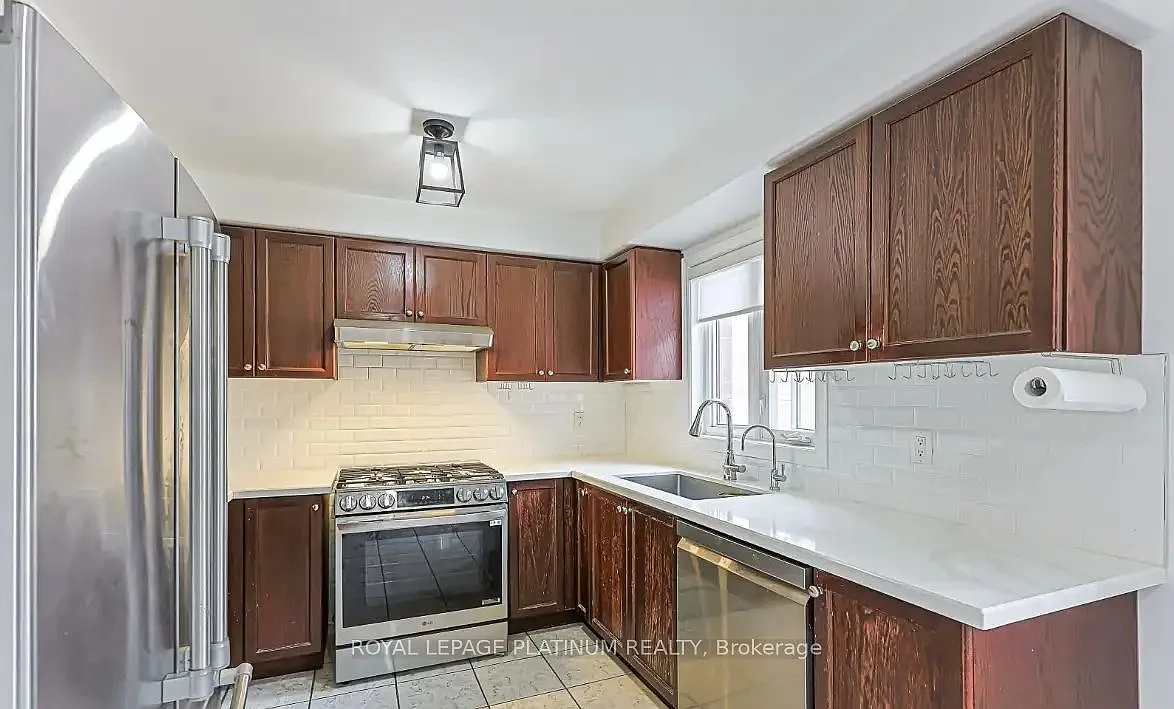 3 bed, $2,850 — Photo 4