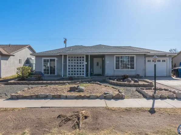 895 S 19th St, El Centro, CA 92243