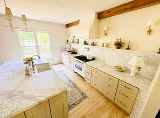 5428 Lake Edge Dr, Holly Springs, NC 27540