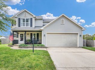 505 Winston Dr, Saint Joseph, IL 61873