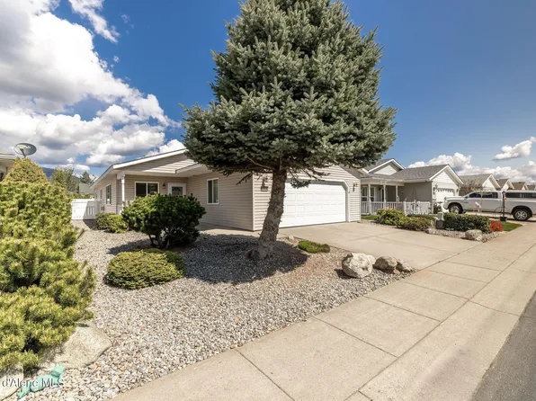 8559 W Sawtooth St, Rathdrum, ID 83858