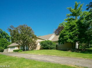 1101 Hillside Dr, New Lenox, IL 60451