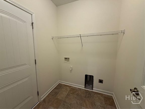 5th image of 20 Wesleyan Dr