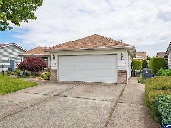2nd image of 1990 Camellia Way