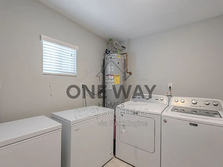 1830 N McAllister Ave — Photo 36