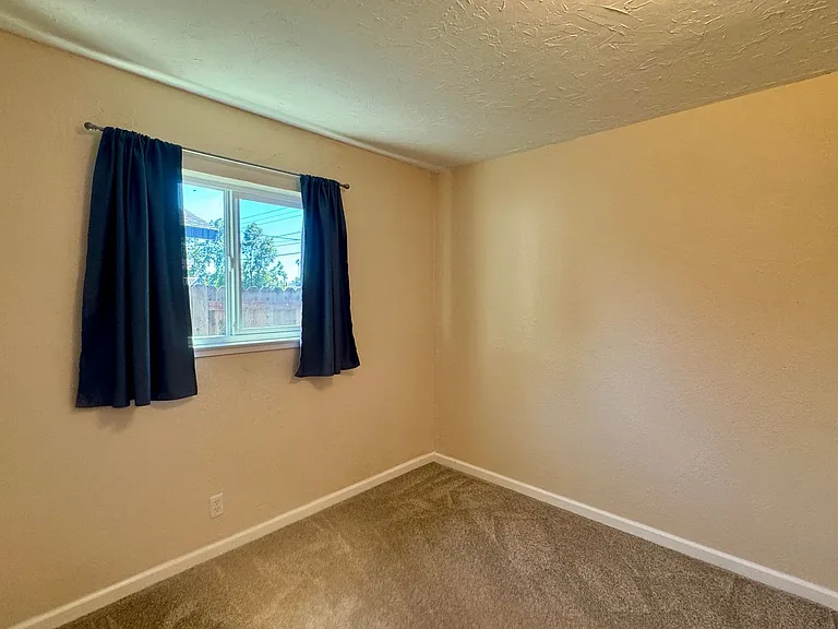 2614 Aramon Dr — Photo 39