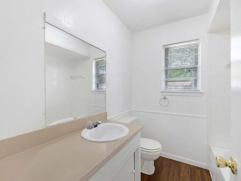 2717 Wesleyan Dr — Photo 24