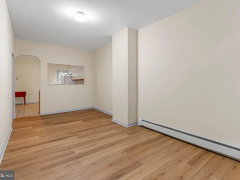 1632 S 4th St #1 — Photo 3