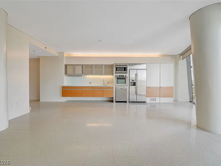 3722 Las Vegas Blvd S #1412 — Photo 8