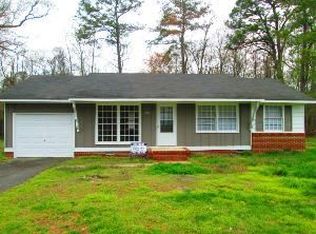 3021 E Brinkley Dr, Spring Lake, NC 28390