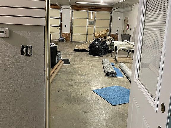 3rd image of 1521 Avenue F