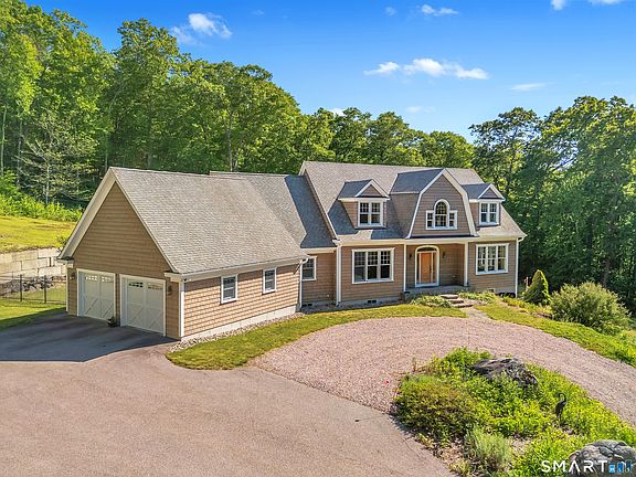 2nd image of 329-2 Hamburg Road
