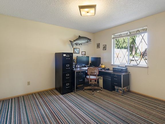 4th image of 7611 113th St E
