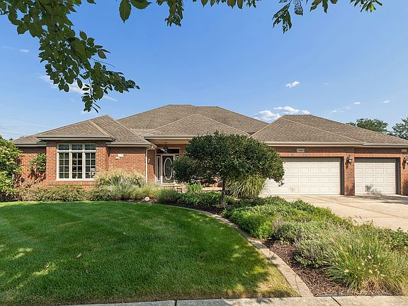 2nd image of 21967 Emily Ln