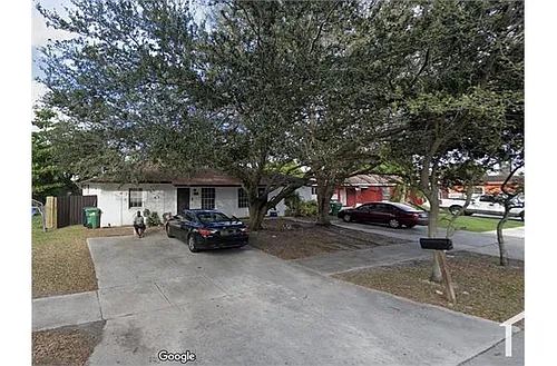 10623 SW 170th Ter Photo 1