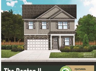 393 E Pyrenees Dr, Wellford, SC 29385