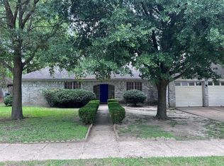 8611 Old Maple Ln, Humble, TX 77338