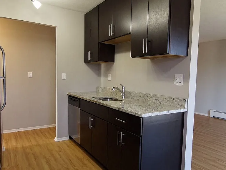 Westwood Apartments - SP Lafayette LLC — Photo 18