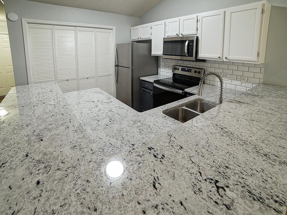 1st image of 2900 C Mulberry Ln