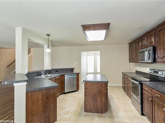 4th image of 1101 Seminole Ln