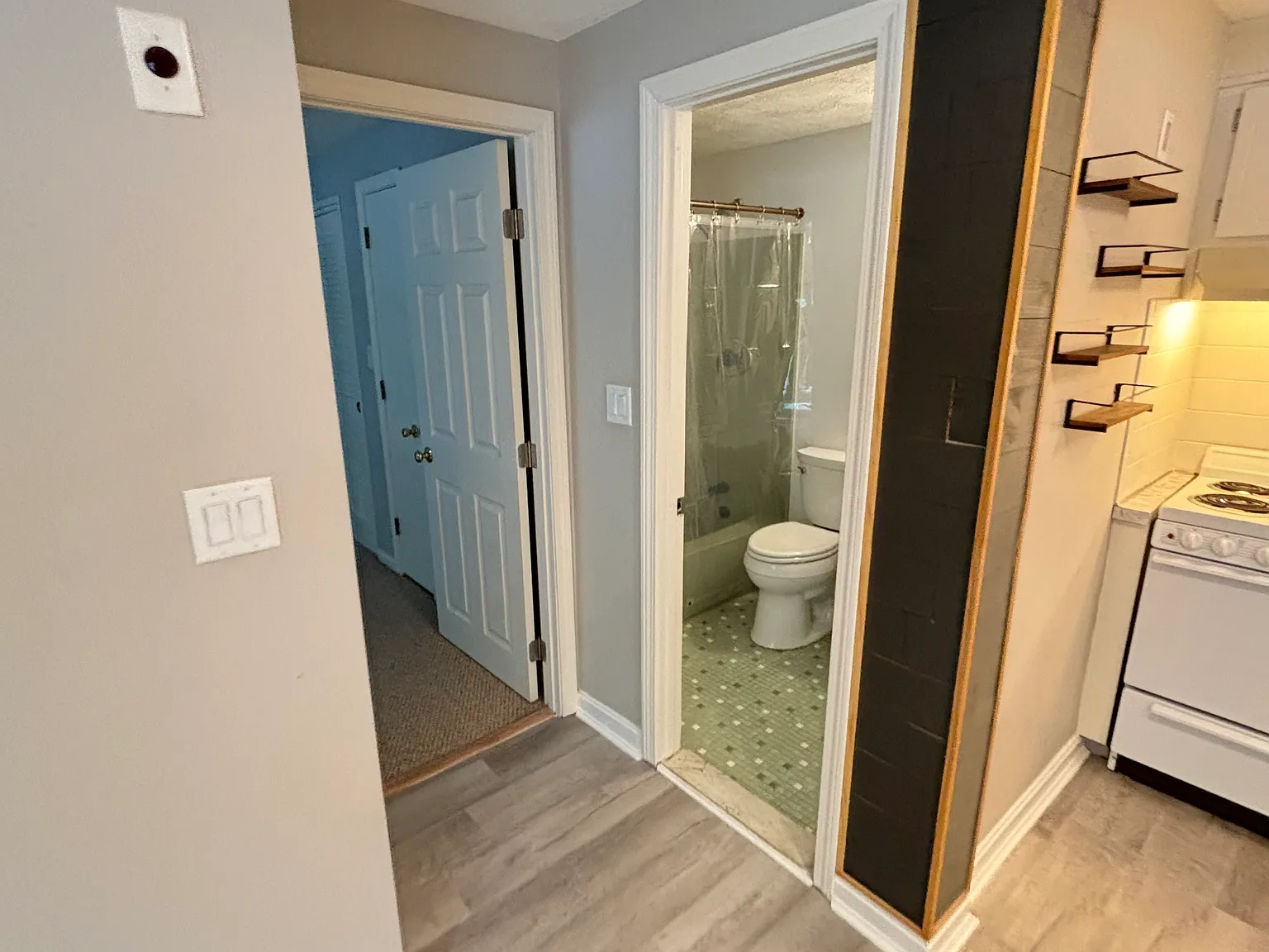 23 Spencer Rd — Photo 4