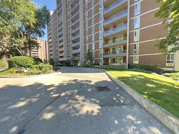 2nd image of 1966 Main St W #306