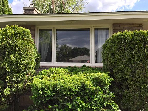 3rd image of 3218 E 21st Ave