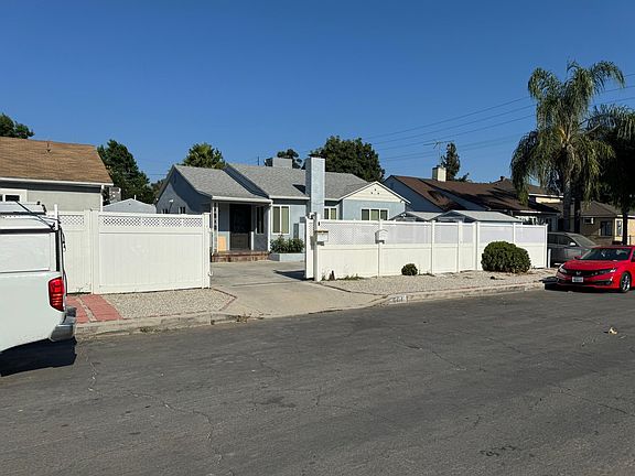 3rd image of 6414 Whitman Ave