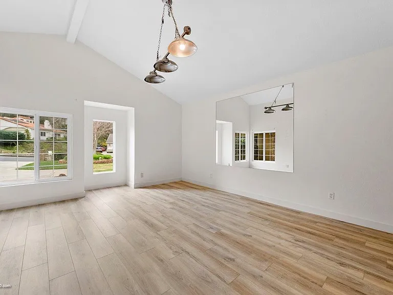 1654 Candlelight Ave — Photo 21
