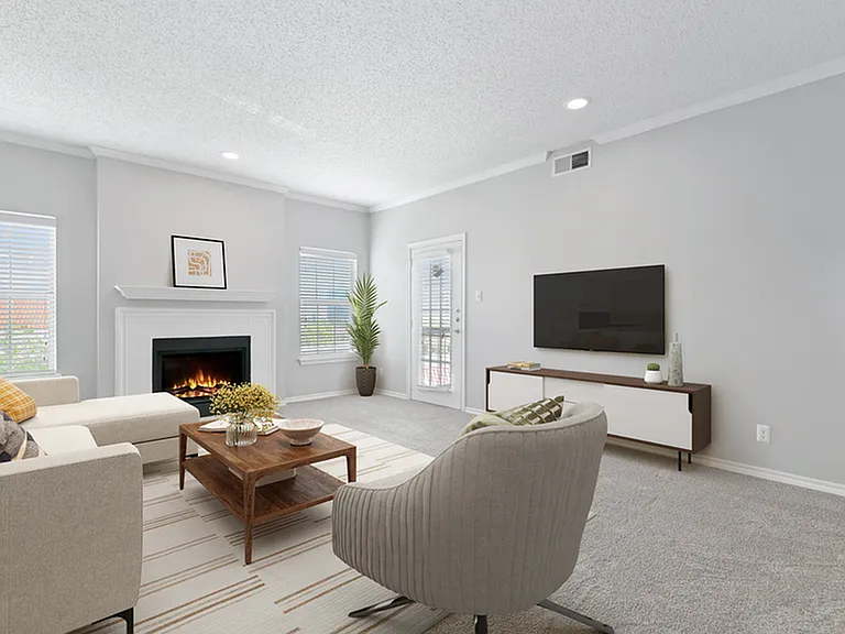 Estates at Las Colinas - U Renovation