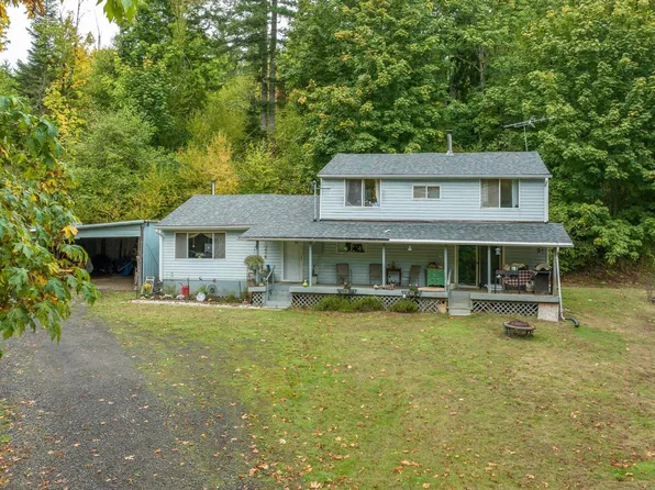 7260 Ash Ave, Grand Ronde, OR 97347