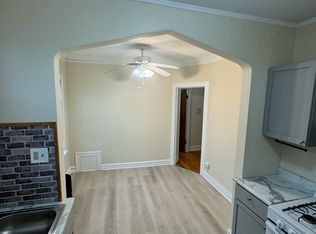 6906 W 19th St APT 208, Berwyn, IL 60402