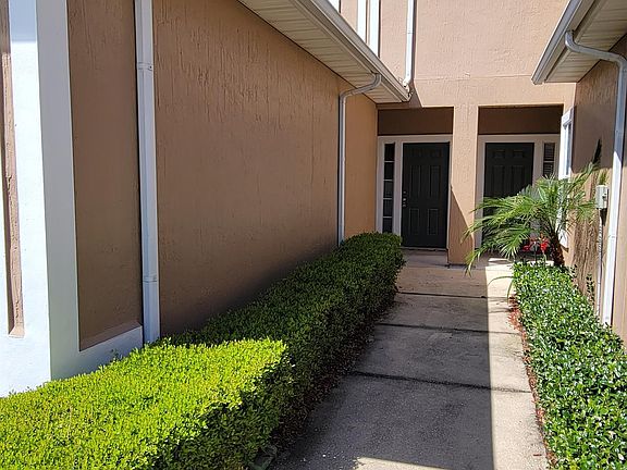3rd image of 493 Scrub Jay Dr #1