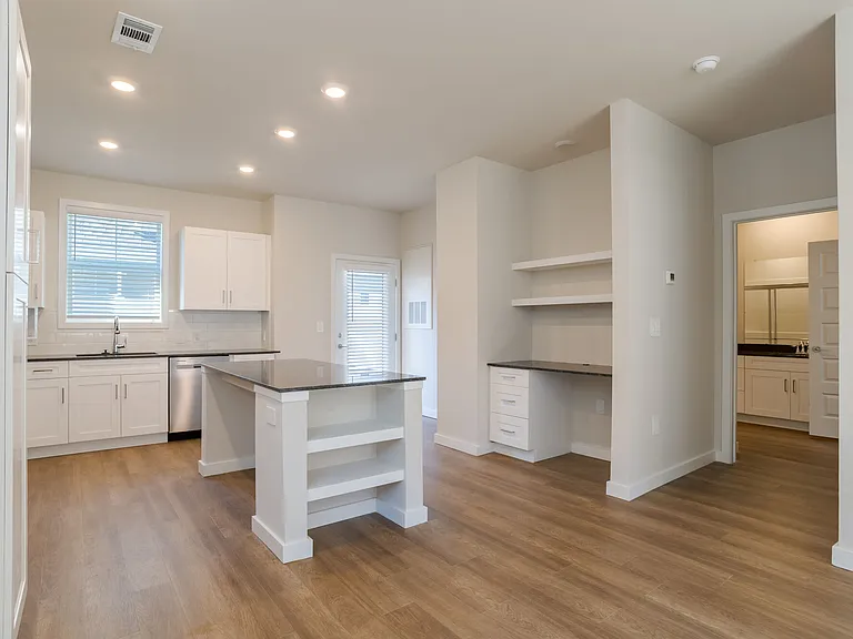 Ascend Cottages At Highland Square — Photo 15