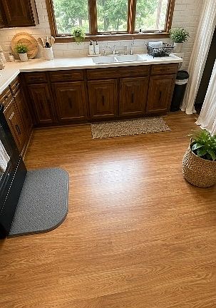 4th image of 36 W Main St