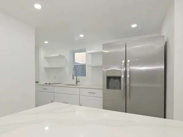 (undisclosed Address), Bellmore, NY 11710