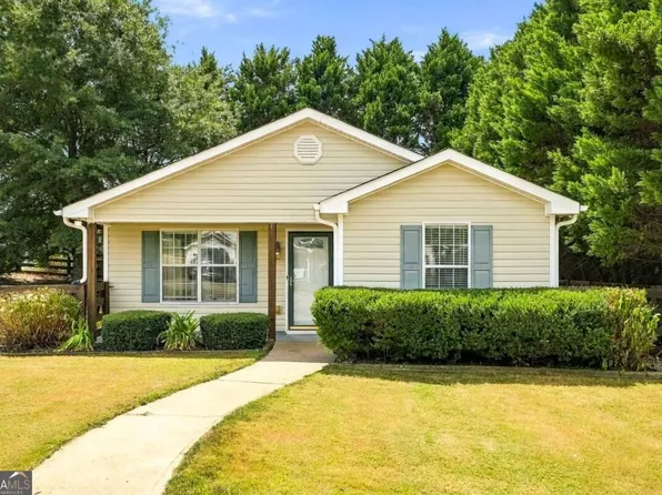 306 Dove Point, Social Circle, GA 30025