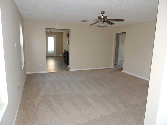 3rd image of 5507 Dollar Run Ln