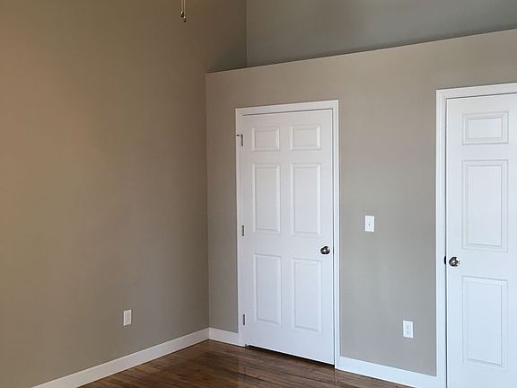 3rd image of 20 Sigsbee Ave #206