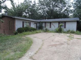 3036 Knight Rd, Memphis, TN 38118